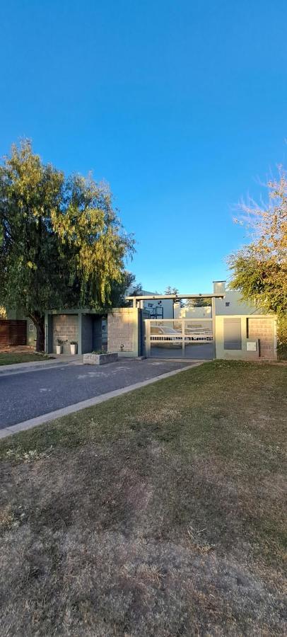 Departamento Temporario - Barrio San Isidro Villa Allende Dış mekan fotoğraf