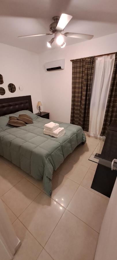 Departamento Temporario - Barrio San Isidro Villa Allende Dış mekan fotoğraf